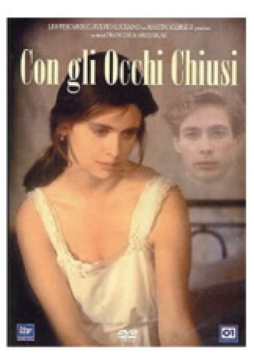 Con gli occhi chiusi